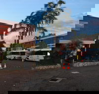 Redhill Tamworth Motor Inn  Conference Centre - Sunshine Coast Guide