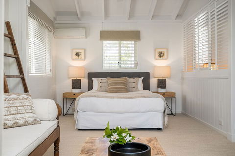 A PERFECT STAY - Allure - Sunshine Coast Guide 7