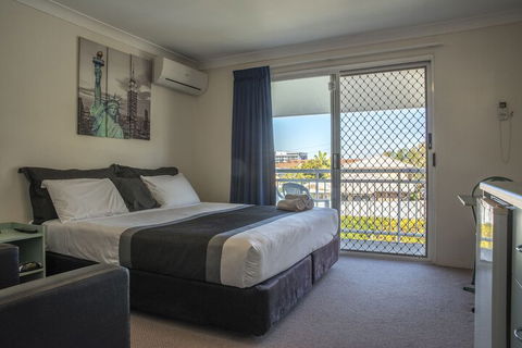 Chermside Court Motel - Sunshine Coast Guide 7