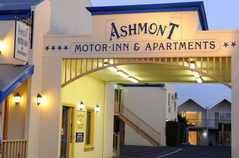Ashmont Motor Inn & Apartments - Sunshine Coast Guide 2