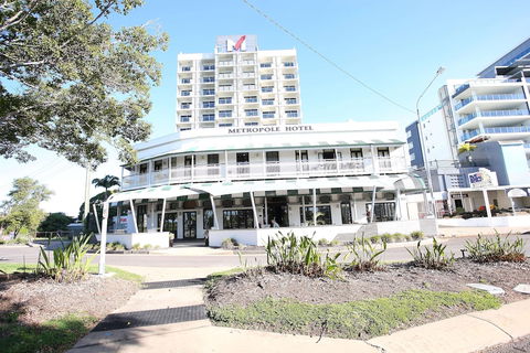 Oaks Townsville Metropole Hotel - Sunshine Coast Guide 3