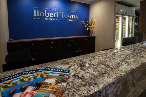 The Robert Towns - Sunshine Coast Guide 6