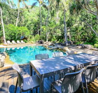 Beach Lodges - Sunshine Coast Guide