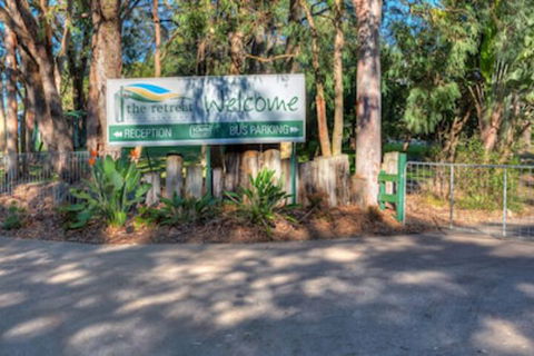 The Retreat Port Stephens - Sunshine Coast Guide 1