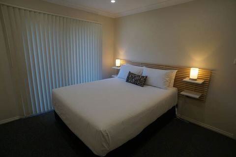 Zig Zag Motel - Sunshine Coast Guide 7
