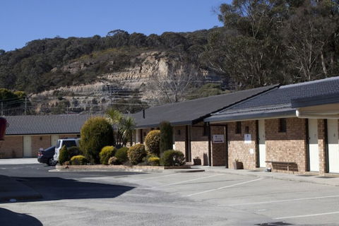 Zig Zag Motel - Sunshine Coast Guide 2
