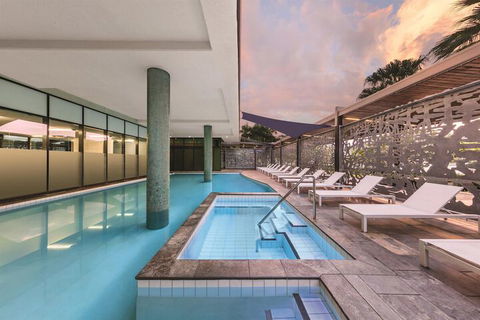Adina Apartment Hotel Darwin Waterfront - Sunshine Coast Guide 5