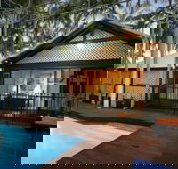 Pinctada McAlpine House - Sunshine Coast Guide