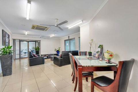 Argus Apartments Darwin - Sunshine Coast Guide 5