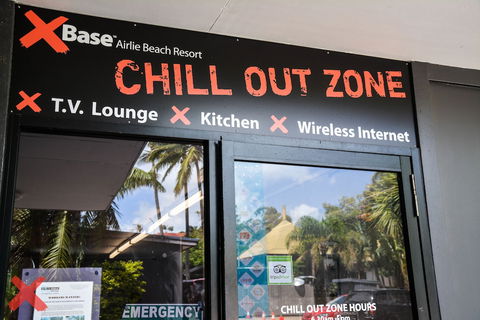 Base Airlie Beach Resort - Sunshine Coast Guide 1