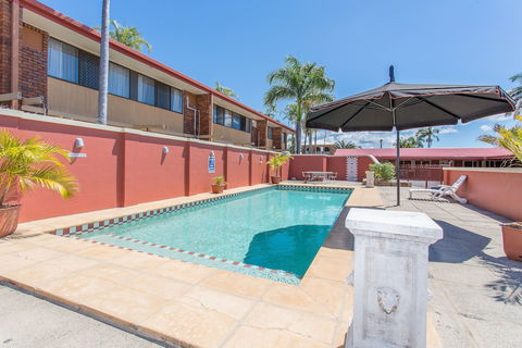 Mackay Rose Motel - Sunshine Coast Guide 4