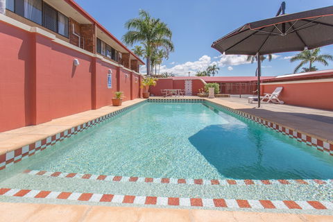 Mackay Rose Motel - Sunshine Coast Guide 3