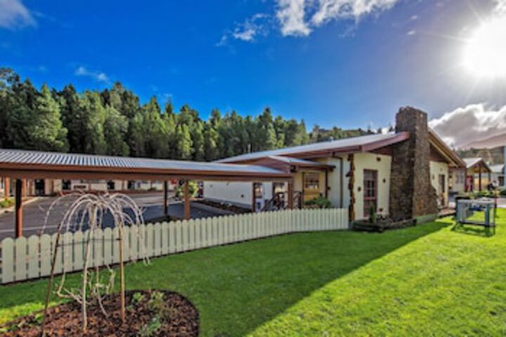 Queenstown TAS Sunshine Coast Guide