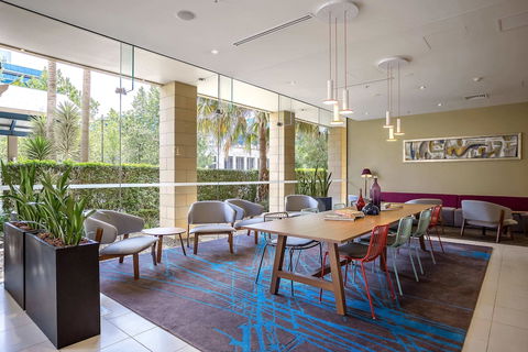 Courtyard By Marriott Sydney-North Ryde - Sunshine Coast Guide 2