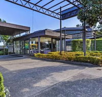 Beaumont Kew - Sunshine Coast Guide