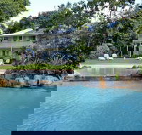 Cairns Gateway Resort - Sunshine Coast Guide