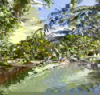 Seagulls Resort - Sunshine Coast Guide