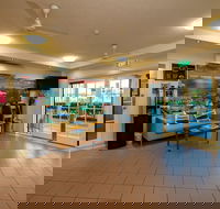 Cairns Queens Court - Sunshine Coast Guide