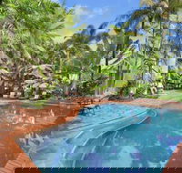 Tropic Towers Apartments - Sunshine Coast Guide