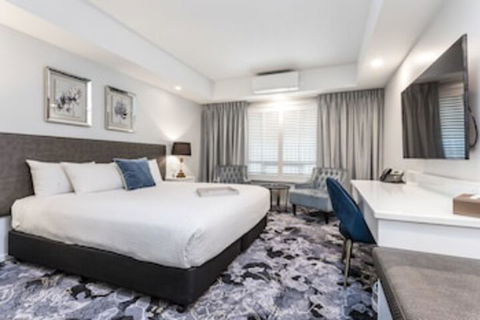 Kingsford Smith Motel - Sunshine Coast Guide 0