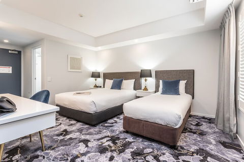 Kingsford Smith Motel - Sunshine Coast Guide 7