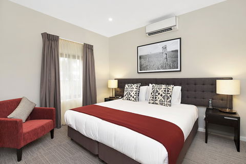 Quest Maitland Serviced Apartments - Sunshine Coast Guide 1