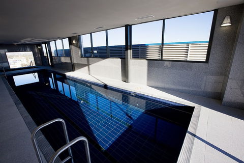 Mantra Tullamarine - Sunshine Coast Guide 2