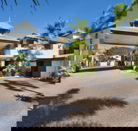 Cairns Southside International - Sunshine Coast Guide