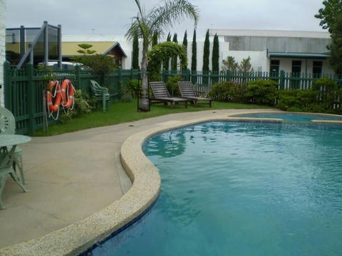Banjo Paterson Motor Inn - Sunshine Coast Guide 5