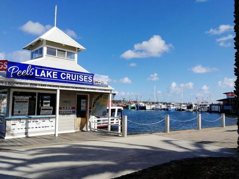 Banjo Paterson Motor Inn - Sunshine Coast Guide 4