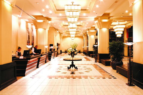 The Grace Hotel - Sunshine Coast Guide 4