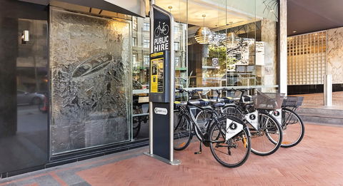The Sydney Boulevard Hotel - Sunshine Coast Guide 1