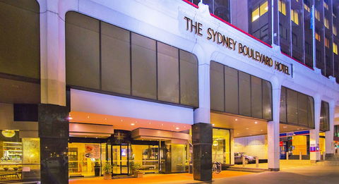 The Sydney Boulevard Hotel - Sunshine Coast Guide 2