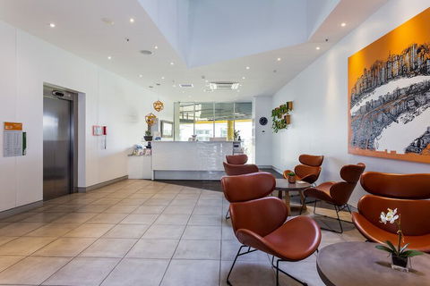 Oxygen Apartments - Sunshine Coast Guide 6