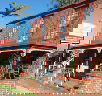 Early Australian Motor Inn - Sunshine Coast Guide