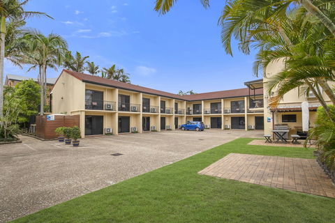 Best Western Airport 85 Motel - Sunshine Coast Guide 0