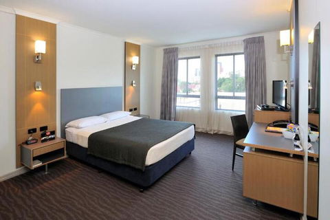 Metro Hotel Ipswich International - Sunshine Coast Guide 5
