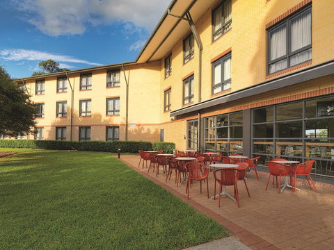 Travelodge Hotel Macquarie North Ryde Sydney - Sunshine Coast Guide 0