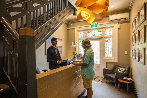 Glenferrie Lodge - Sunshine Coast Guide 3