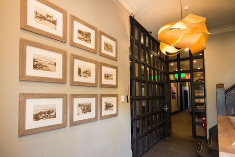 Glenferrie Lodge - Sunshine Coast Guide 0