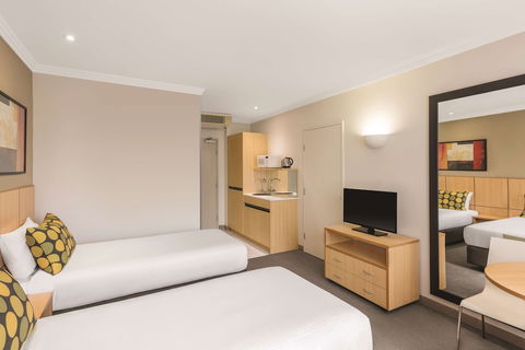 Travelodge Hotel Garden City Brisbane - Sunshine Coast Guide 4