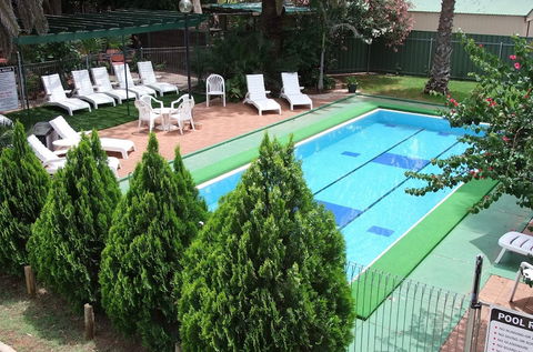 Elkira Court Motel - Sunshine Coast Guide 6