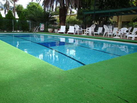 Elkira Court Motel - Sunshine Coast Guide 5