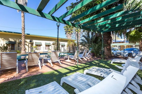 Elkira Court Motel - Sunshine Coast Guide 4