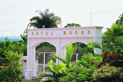 Royal Woods Resort - Sunshine Coast Guide 0