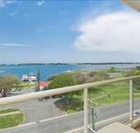 Rays Resort - Sunshine Coast Guide