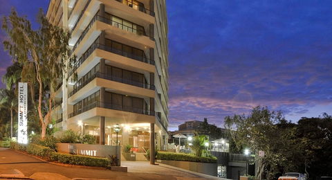 The Summit Apartments - Sunshine Coast Guide 5
