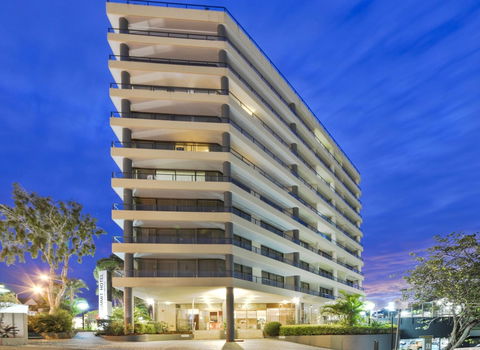 The Summit Apartments - Sunshine Coast Guide 2