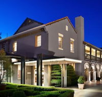 Peppers Mineral Springs Hotel - Sunshine Coast Guide