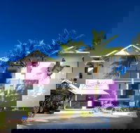 Freestyle Resort Port Douglas - Sunshine Coast Guide
